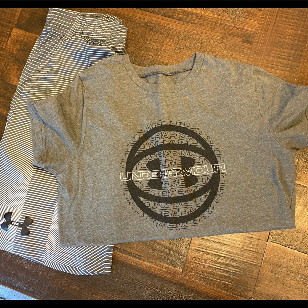 Kids Grey Under armor shirt
